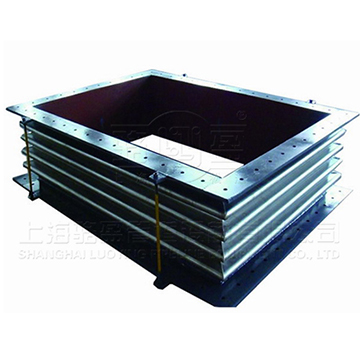 矩形<a href=http://www.ihealthcommons.com target=_blank class=infotextkey>波紋補(bǔ)償器</a>2.jpg